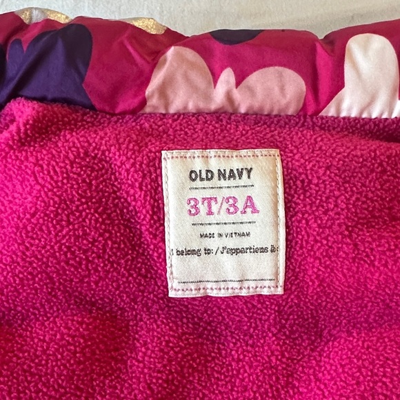 Old Navy - Pink and Purple Fleece lined puffer Vest - Picture 2 of 5